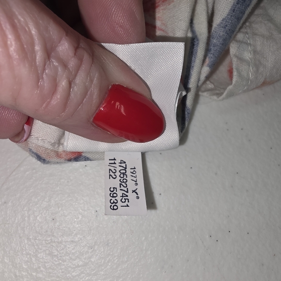 American Eagle Tropical Hawaiian Button Up Shirt Palm Tree Floral Medium Resort - Picture 9 of 9